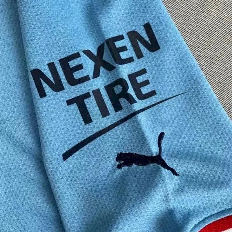 Camisa titular do Manchester City 2022/23