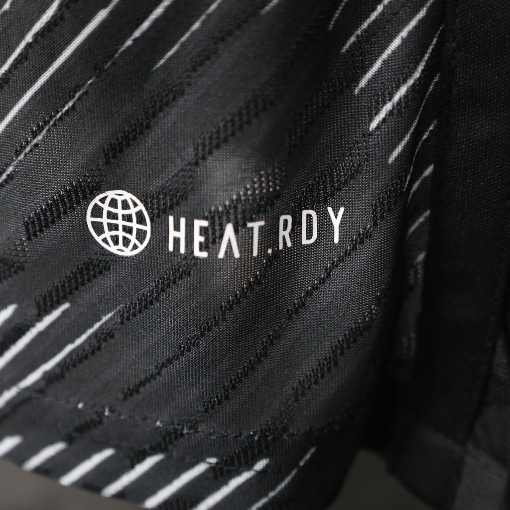 Camisa preta do Japão 2024/25, versão para jogadores