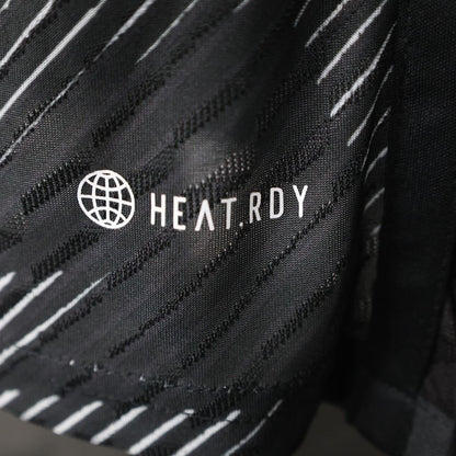 Camisa preta do Japão 2024/25, versão para jogadores