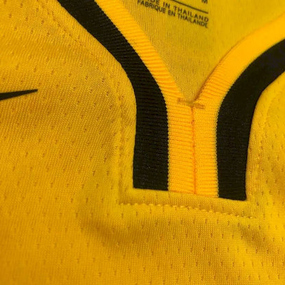 Camisa Stephen Curry Masculina Gola V Amarela Versão Jogador – Edição Statement