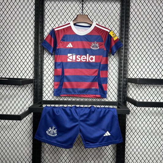 Newcastle United 2024/25 Away Kids Kit
