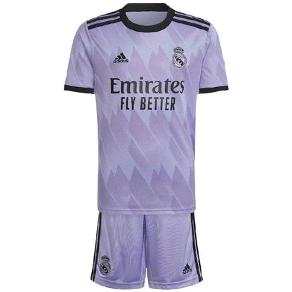 Kit reserva infantil do Real Madrid 2022/23
