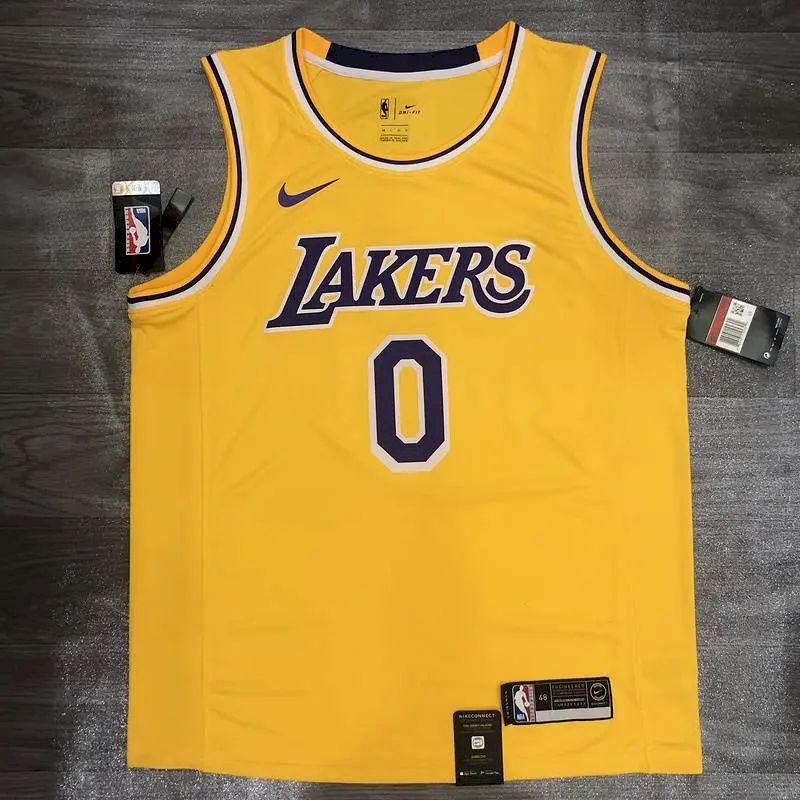 Camisa Masculina Kyle Kuzma Amarela Versão Jogador – Edição Clássica Retro