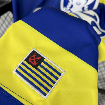 Terceira camisa retrô do Flamengo 2010