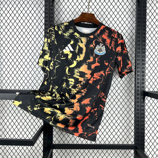 Newcastle United 2025/26 Pre-match training Jersey
