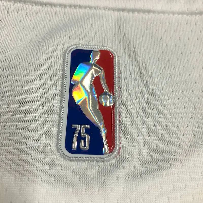 Camisa Xbox Master Chief 117 Masculina Branca – Edição de 75º Aniversário