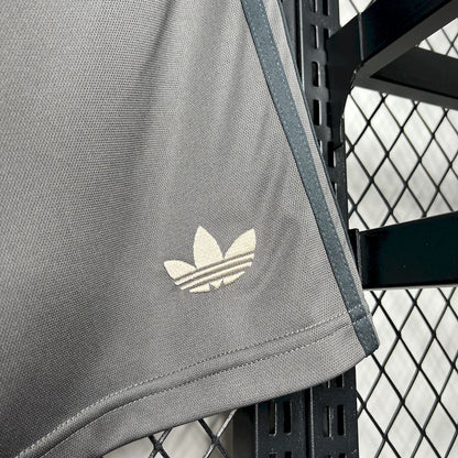 Terceiro Shorts Fora Real Madrid 2024/25
