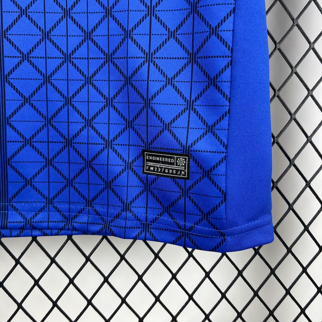 Paris Saint-Germain 2025/26 Pre-match training blue Jersey