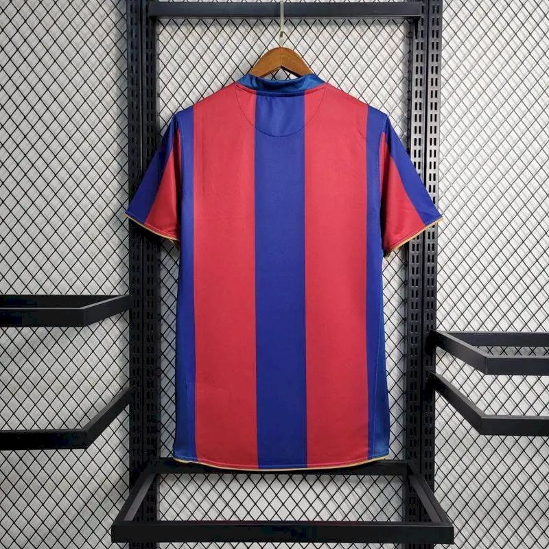 Camisa retrô titular do Barcelona 2007/08