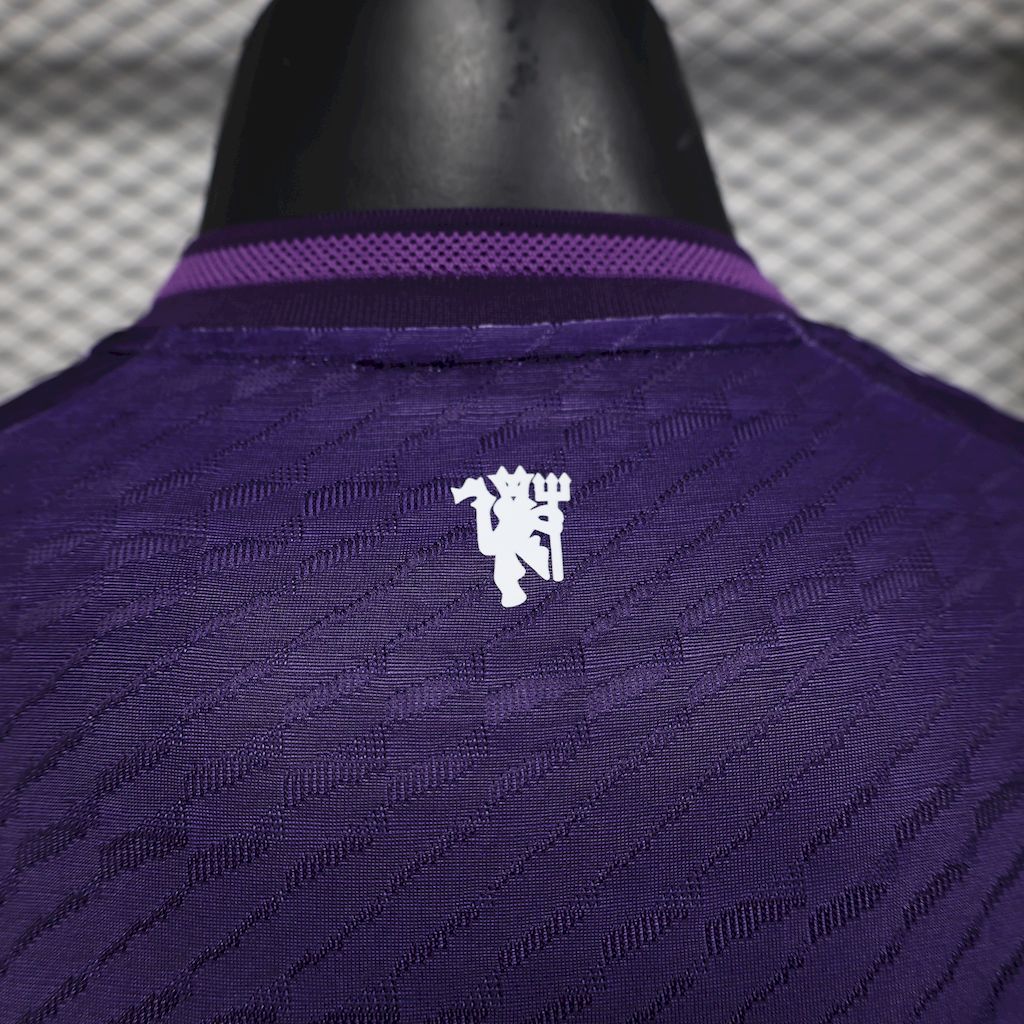 Men's Manchester United 2025/26 Purple Jersey Player Version