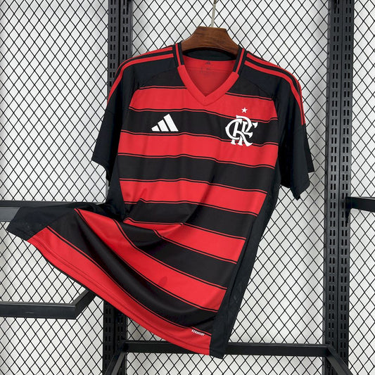 Camisa titular do Flamengo 2025/26