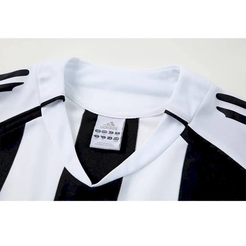 Camisa retrô com depoimento de Shearer, do Newcastle United, 2006