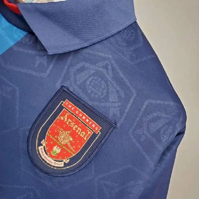 Camisa retrô do Arsenal 1990/92
