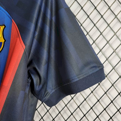 Camisa retrô principal do Barcelona 2022/23
