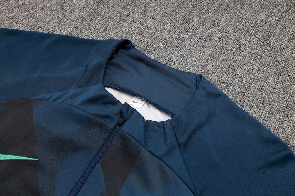 Suéter adulto com zíper e calça Barcelona 2023/24 815