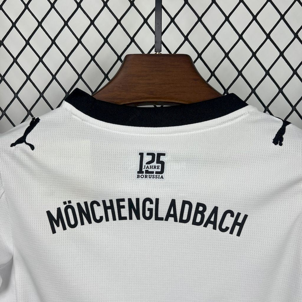 Borussia Monchengladbach 2025/26 Home Kids Kit