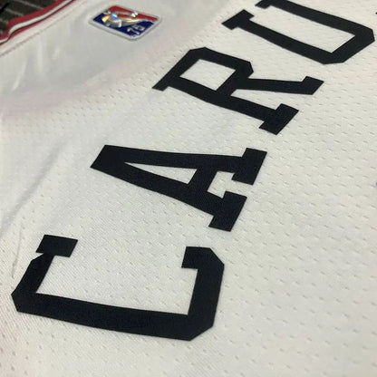 Camisa masculina Alex Caruso branca da equipe – Edição de 75º aniversário