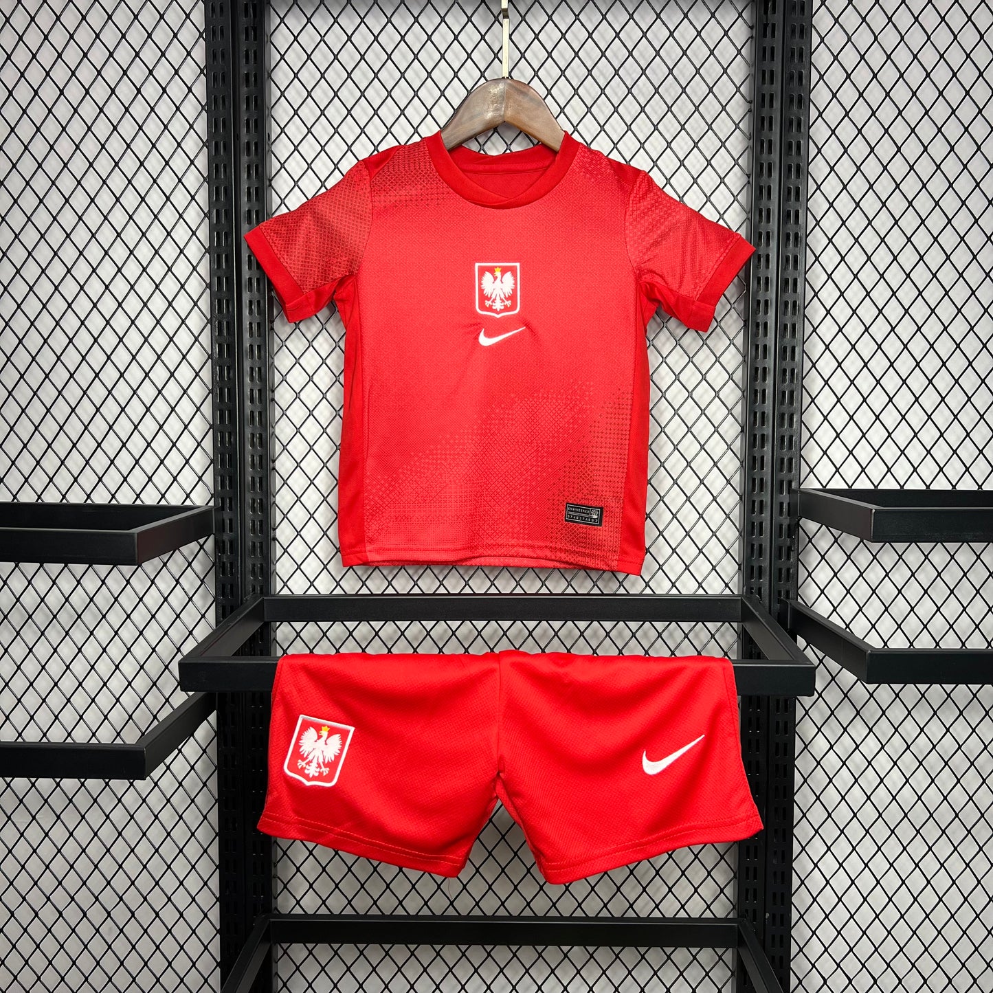 Kit reserva infantil Polônia Euro 2024/25