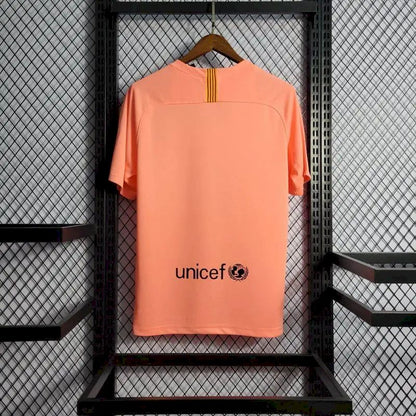 Terceira camisa retrô do Barcelona 2018/19