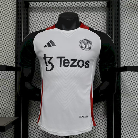 Camisa de treino pré-jogo do Manchester United 2025/26, versão jogador