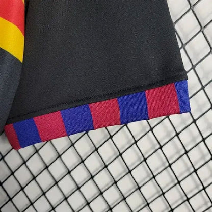 Camisa pré-jogo Barcelona 2023/24