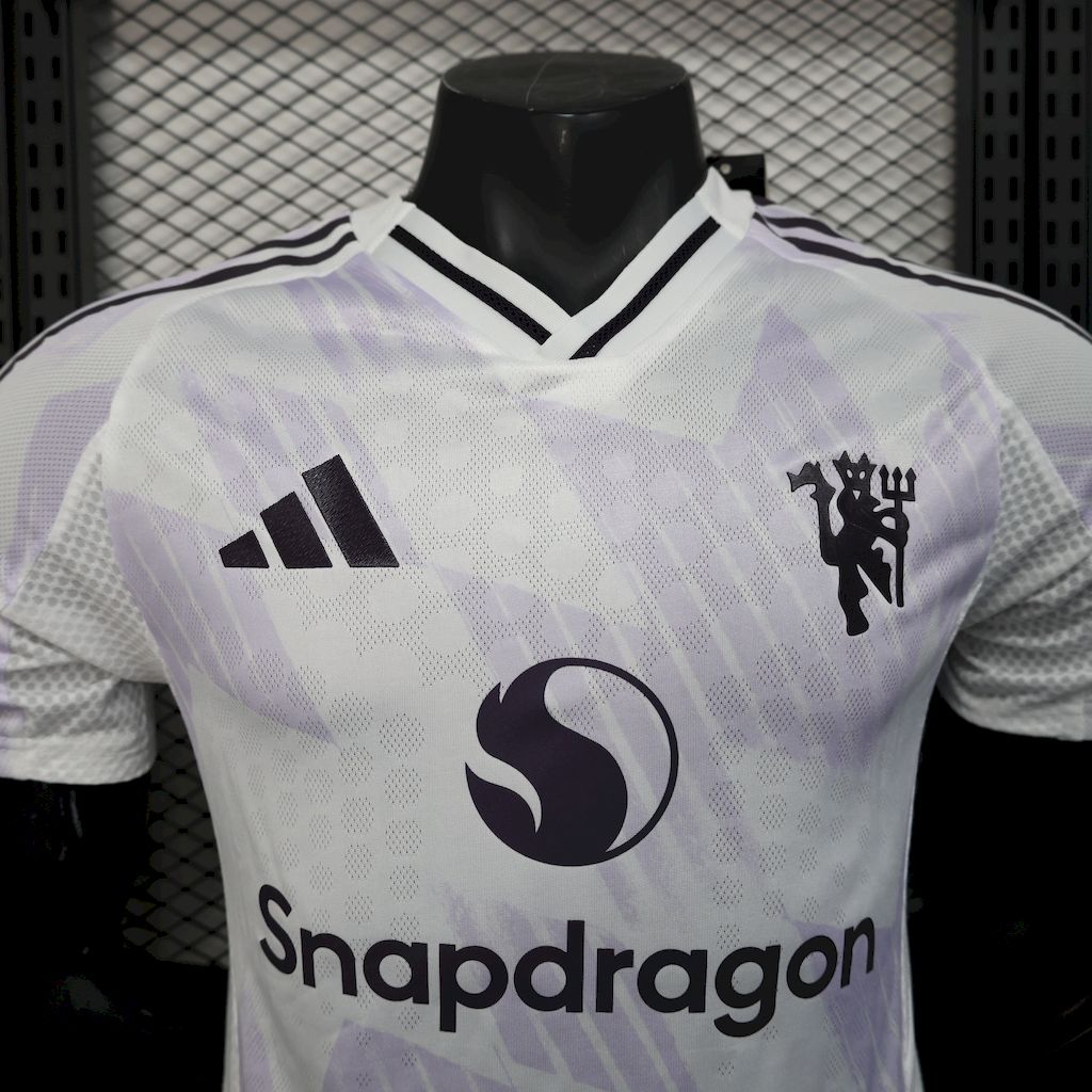 Camisa reserva do Manchester United 2025/26, versão do jogador
