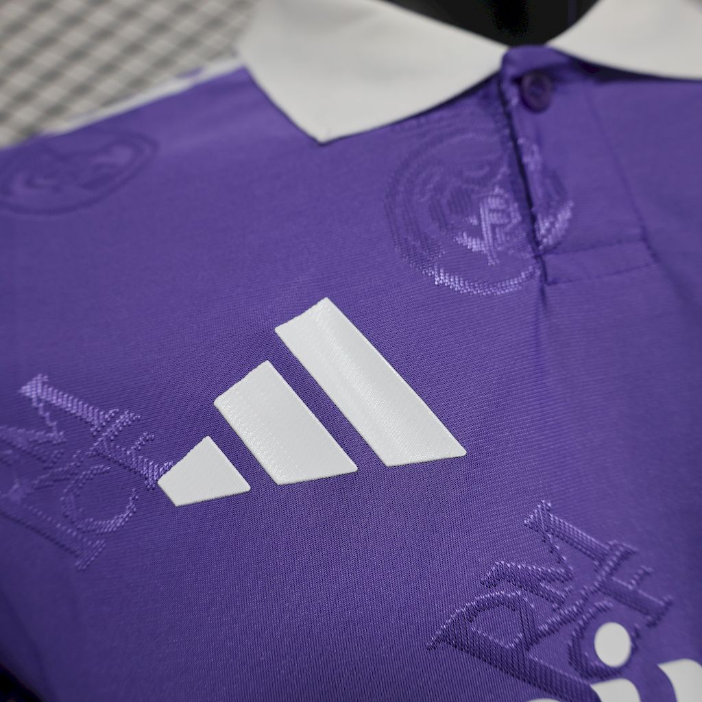 Maillot Real Madrid 2025/26 édition spéciale violet clair version joueur