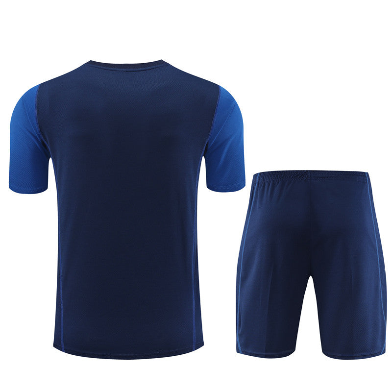 Camisa de treino adulto + short Manchester United 2023/24 14001