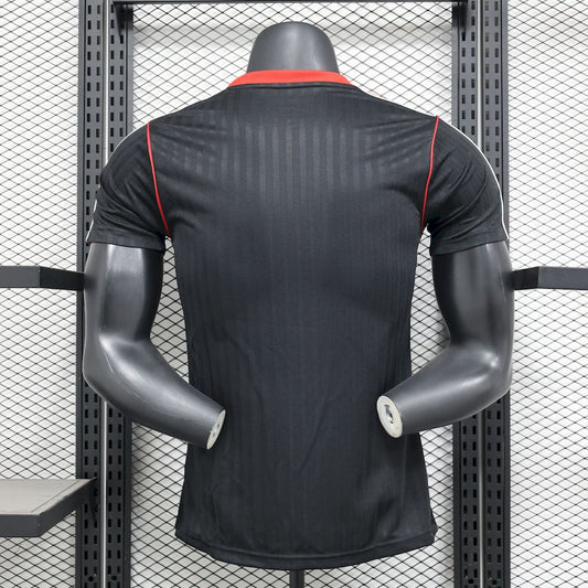 Camisa Manchester United 2025/26 Black Terrace Icons Versão Jogador