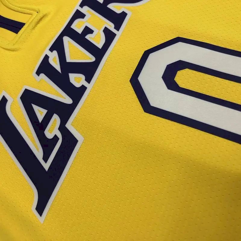 Camisa Masculina Kyle Kuzma Amarela Versão Jogador – Edição Clássica Retro