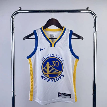 Camisa branca do time juvenil Stephen Curry