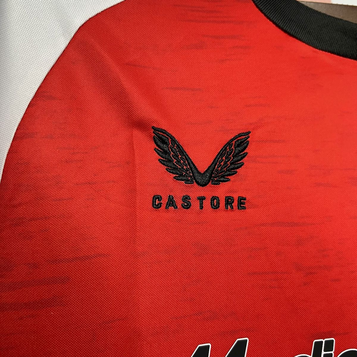 Camisa Principal do Feyenoord Rotterdam 2024/25