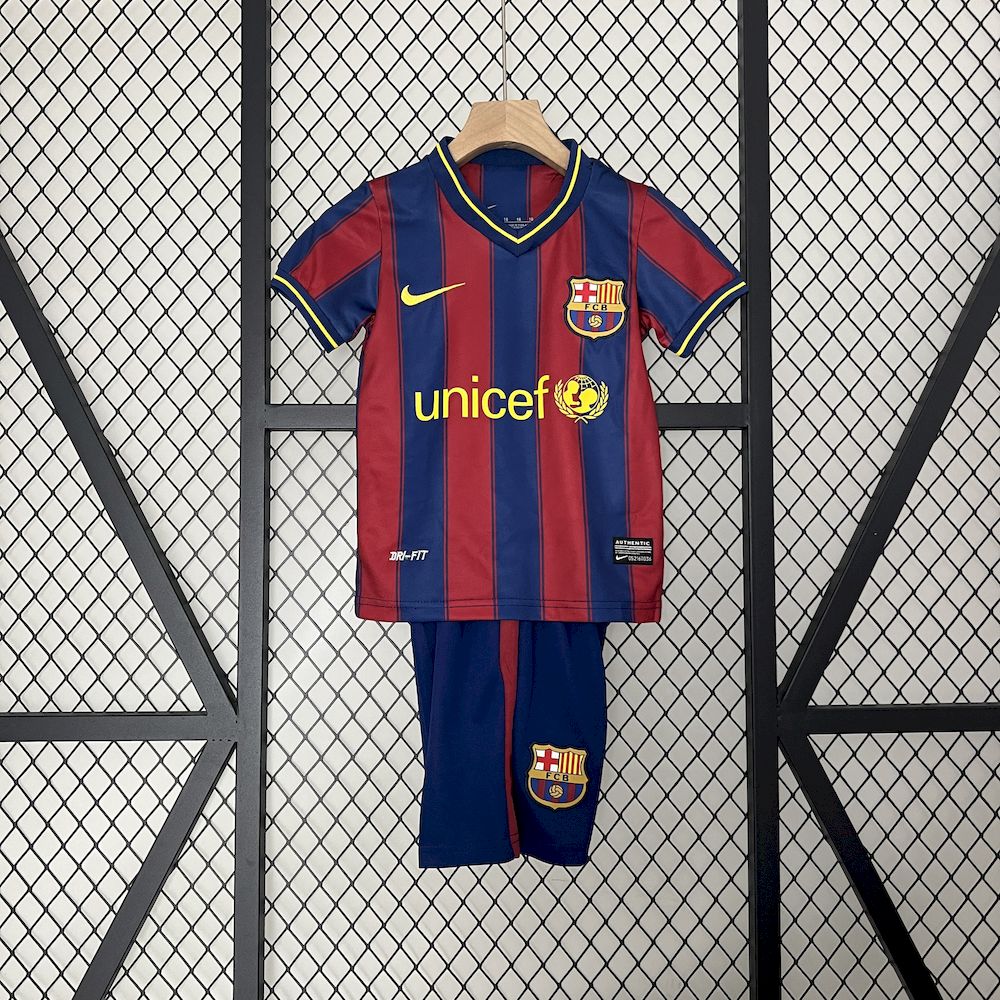 Camisa e shorts retrô infantil do Barcelona 2009/10