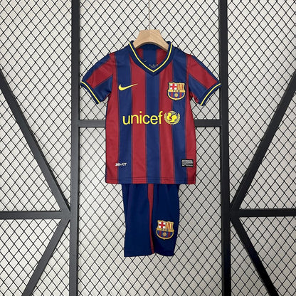Camisa e shorts retrô infantil do Barcelona 2009/10