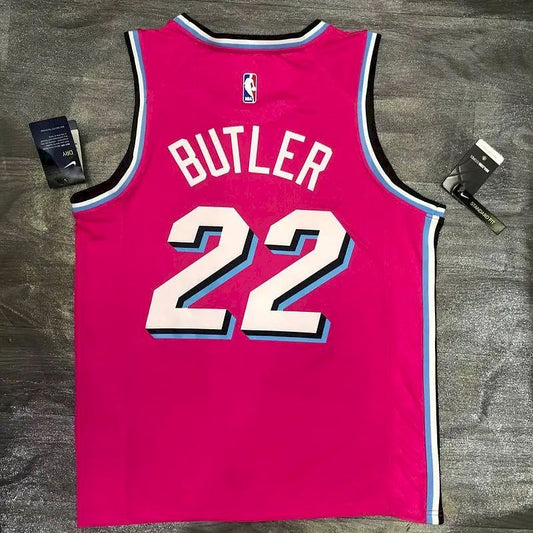 Camisa Jimmy Butler Masculina Rosa Versão Jogador – Edição Clássica Retro