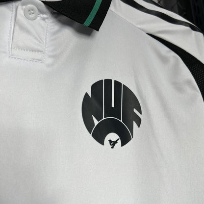 Terceira camisa do Newcastle United 2024/25